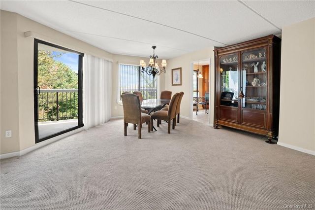 300 High Point Drive 512, Hartsdale, NY 10530