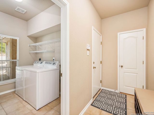 8350 Bordeaux Bay, San Antonio, TX 78255