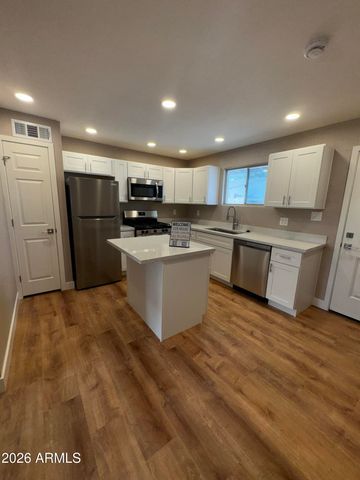 493 E Erie Street B, Chandler, AZ 85225