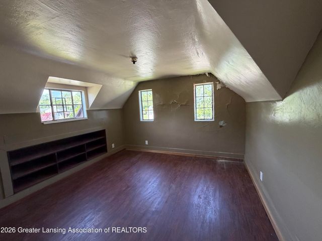 950 Westlawn Avenue, East Lansing, MI 48823