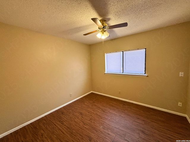 7571 Longing Trail, San Antonio, TX 78244