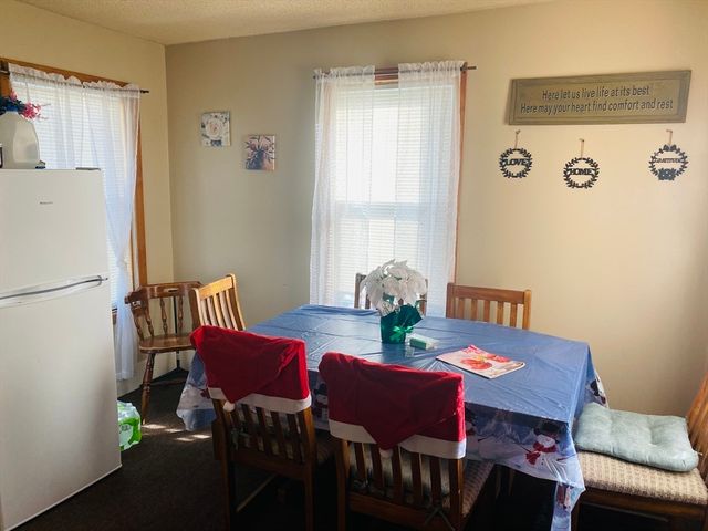 12 Sears St, New Bedford, MA 02740