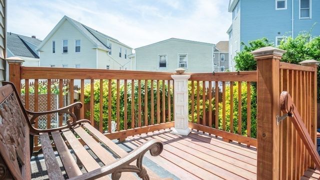 12 Sears St, New Bedford, MA 02740