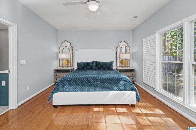 909 NARROWS POINT DRIVE, Birmingham, AL 35242