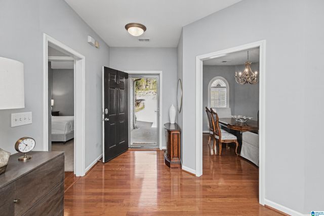 909 NARROWS POINT DRIVE, Birmingham, AL 35242