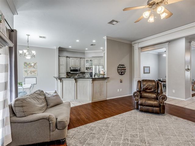 456 Murray Drive, Choctaw, OK 73020