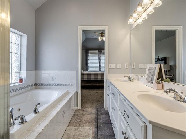 456 Murray Drive, Choctaw, OK 73020