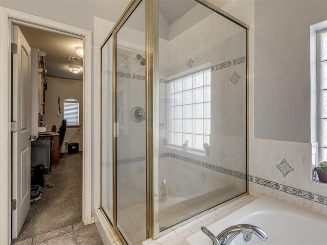 456 Murray Drive, Choctaw, OK 73020