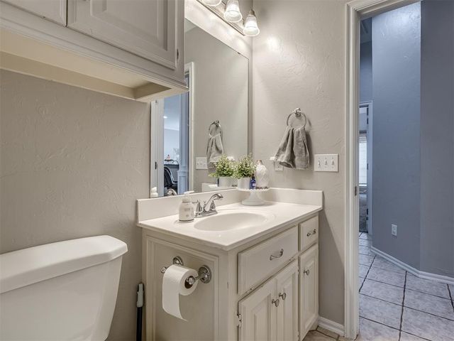 456 Murray Drive, Choctaw, OK 73020