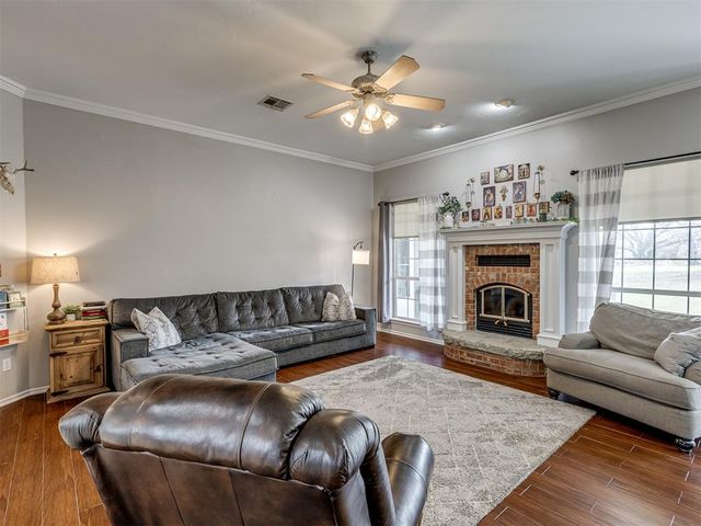 456 Murray Drive, Choctaw, OK 73020