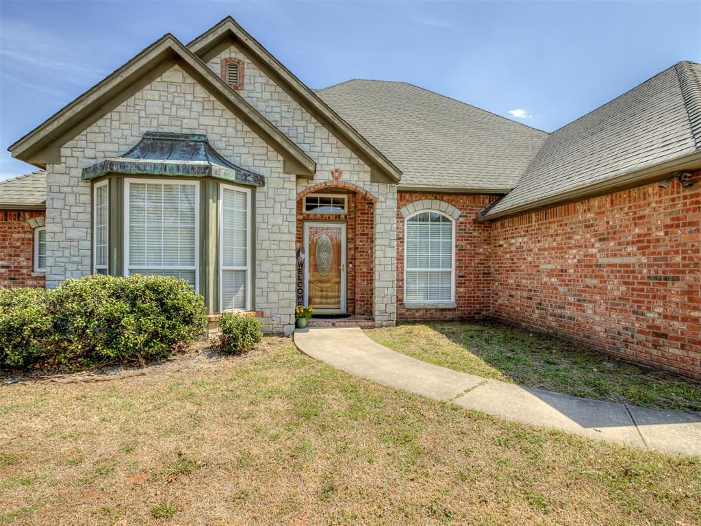 456 Murray Drive, Choctaw, OK 73020