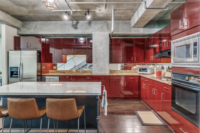 2011 Cedar Springs Road 106, Dallas, TX 75201