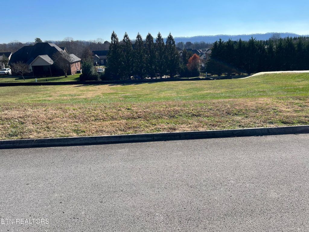 4532 Alan Springs Lane, Knoxville, TN 37938