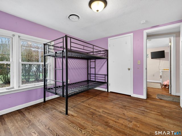 4 Amber Circle, Ledyard, CT 06335