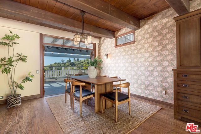 16485 El Hito Place, Pacific Palisades (los Angeles), CA 90272
