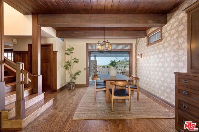 16485 El Hito Place, Pacific Palisades (los Angeles), CA 90272