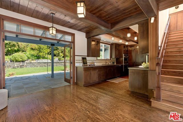 16485 El Hito Place, Pacific Palisades (los Angeles), CA 90272