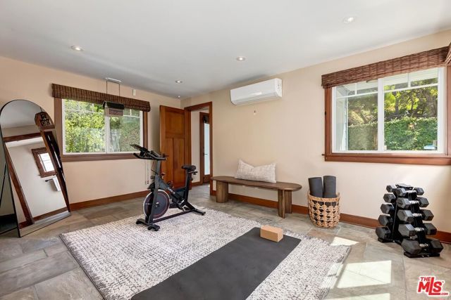 16485 El Hito Place, Pacific Palisades (los Angeles), CA 90272