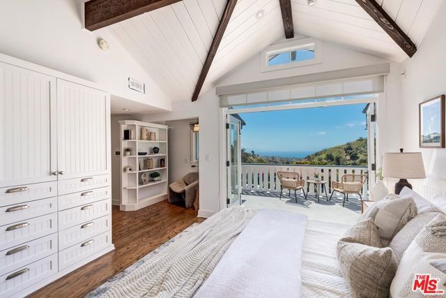 16485 El Hito Place, Pacific Palisades (los Angeles), CA 90272