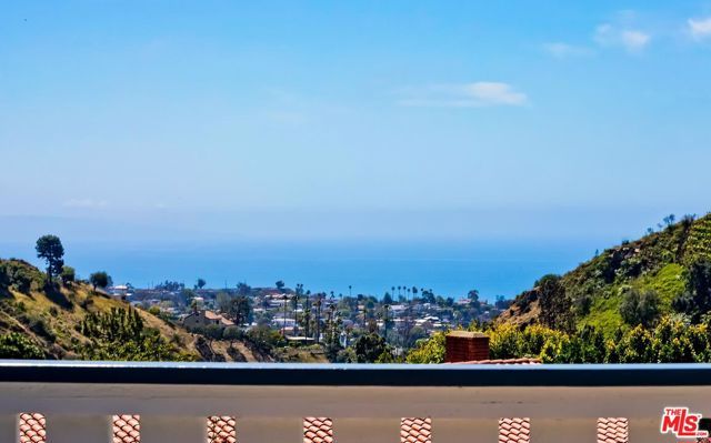 16485 El Hito Place, Pacific Palisades (los Angeles), CA 90272