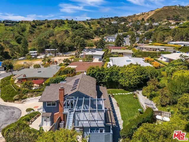 16485 El Hito Place, Pacific Palisades (los Angeles), CA 90272