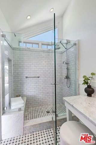 16485 El Hito Place, Pacific Palisades (los Angeles), CA 90272