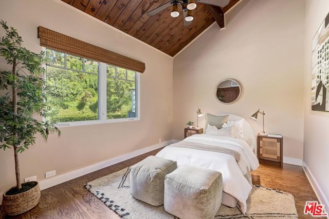 16485 El Hito Place, Pacific Palisades (los Angeles), CA 90272
