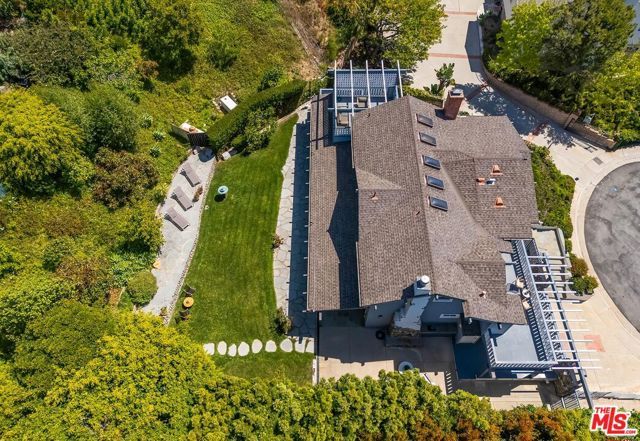16485 El Hito Place, Pacific Palisades (los Angeles), CA 90272