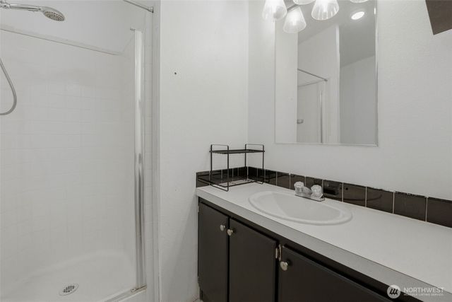 15511 Bay Ridge Drive NW, Poulsbo, WA 98370