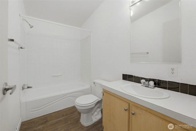 15511 Bay Ridge Drive NW, Poulsbo, WA 98370