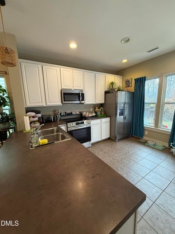 26 Danbury Court, Pittsboro, NC 27312