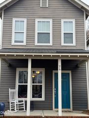 26 Danbury Court, Pittsboro, NC 27312