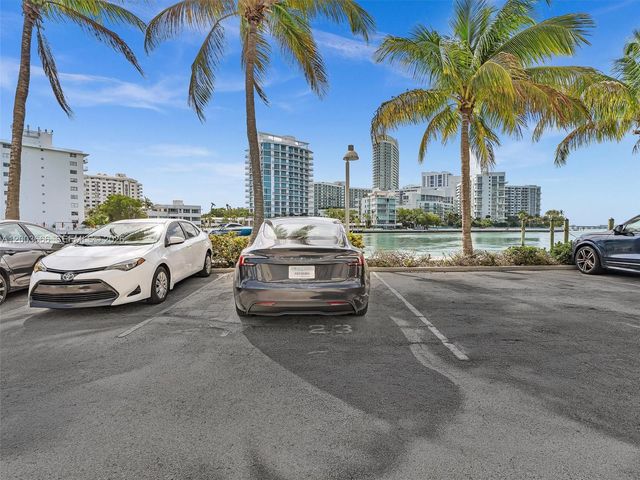 20 Island Ave 1203, Miami Beach, FL 33139