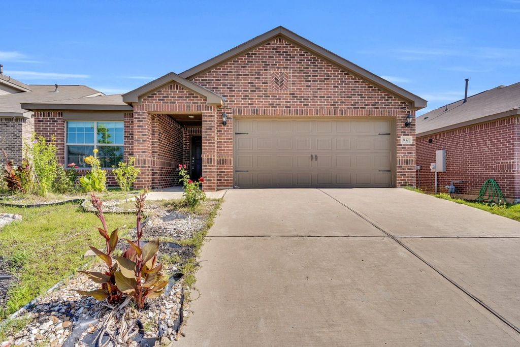 837 Serena Drive, Ferris, TX 75125