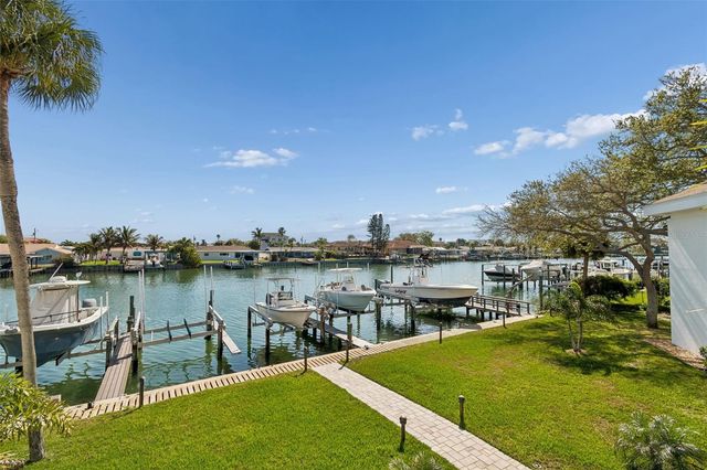 311 ISLAND WAY 203, Clearwater Beach, FL 33767
