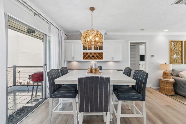 311 ISLAND WAY 203, Clearwater Beach, FL 33767