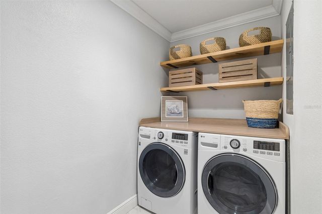 311 ISLAND WAY 203, Clearwater Beach, FL 33767