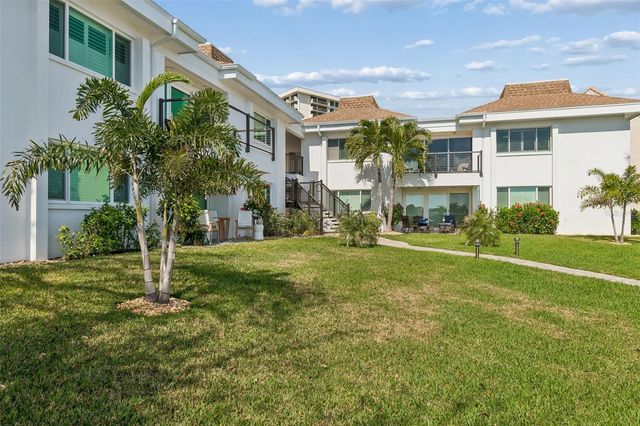 311 ISLAND WAY 203, Clearwater Beach, FL 33767