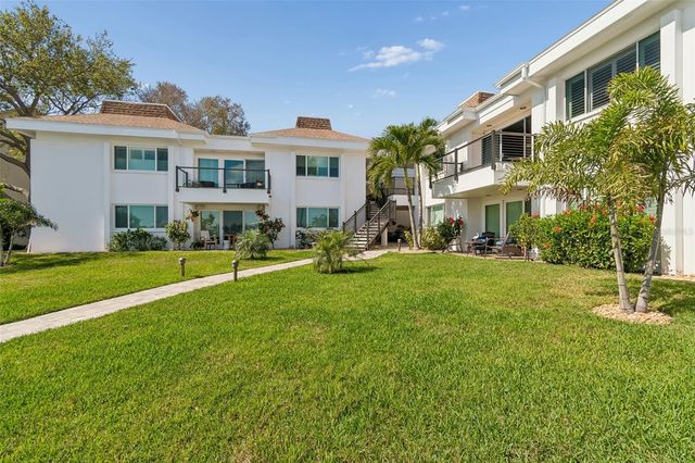 311 ISLAND WAY 203, Clearwater Beach, FL 33767