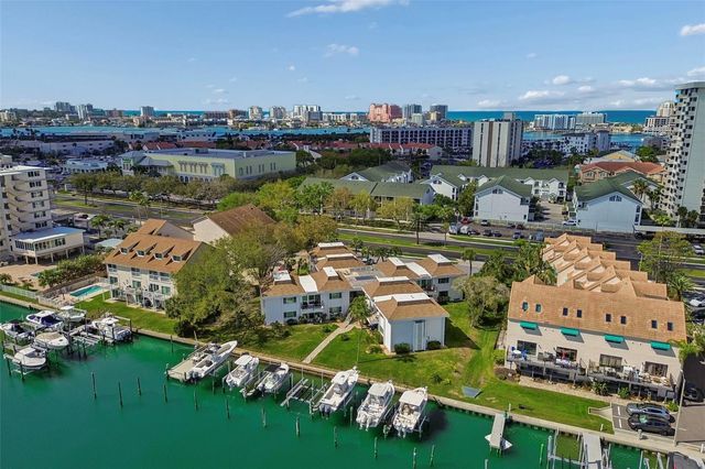 311 ISLAND WAY 203, Clearwater Beach, FL 33767