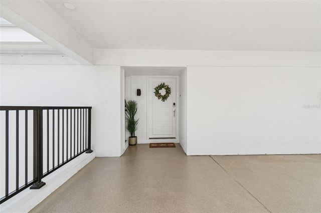 311 ISLAND WAY 203, Clearwater Beach, FL 33767