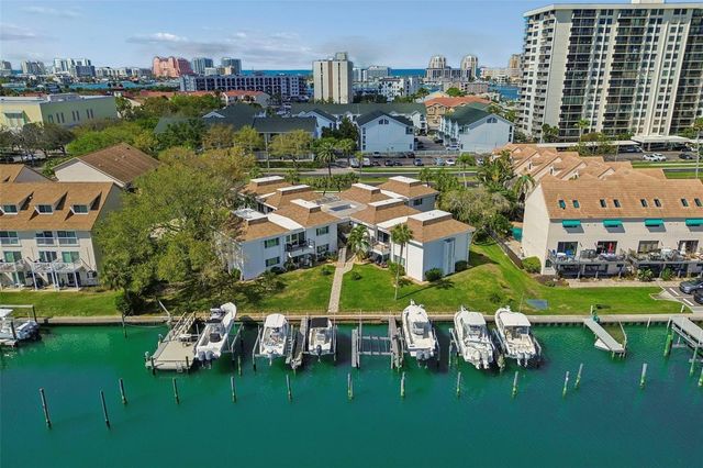 311 ISLAND WAY 203, Clearwater Beach, FL 33767