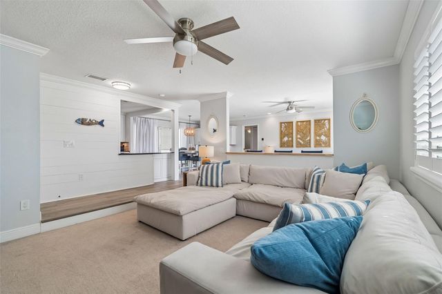 311 ISLAND WAY 203, Clearwater Beach, FL 33767