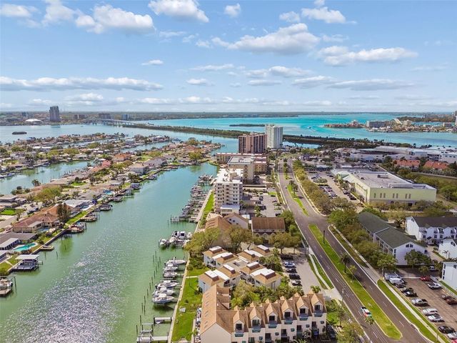 311 ISLAND WAY 203, Clearwater Beach, FL 33767