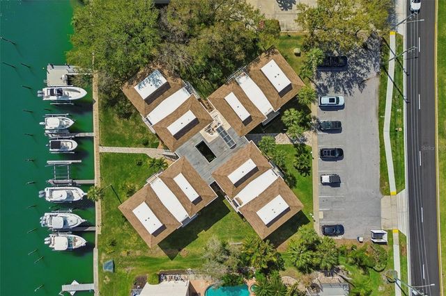 311 ISLAND WAY 203, Clearwater Beach, FL 33767