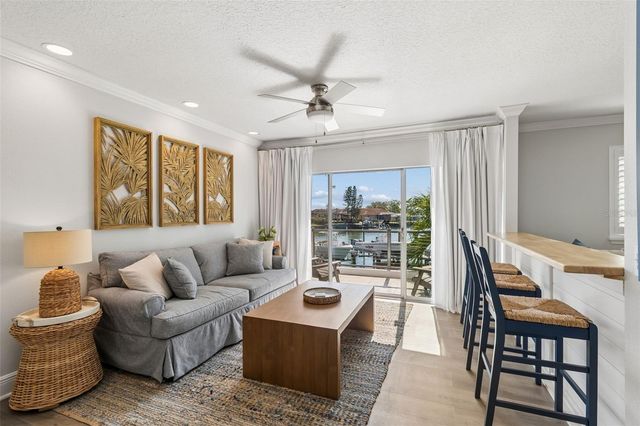 311 ISLAND WAY 203, Clearwater Beach, FL 33767