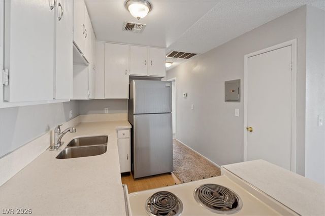 1417 Elizabeth Avenue 4, Las Vegas, NV 89119