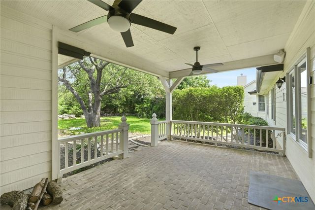 2000 Fountainwood Drive, Georgetown, TX 78633