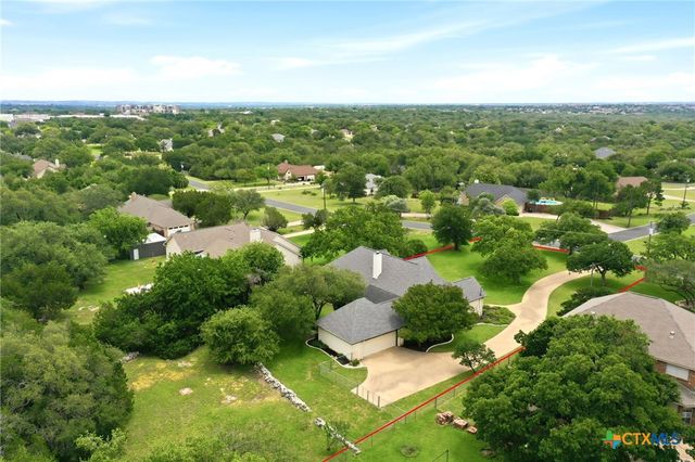 2000 Fountainwood Drive, Georgetown, TX 78633