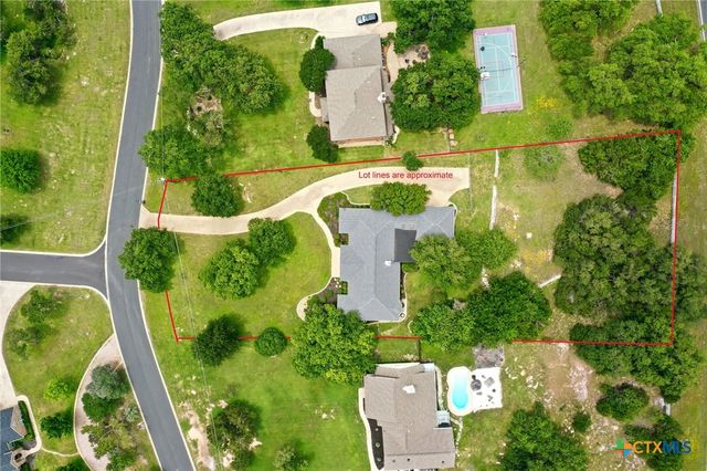 2000 Fountainwood Drive, Georgetown, TX 78633